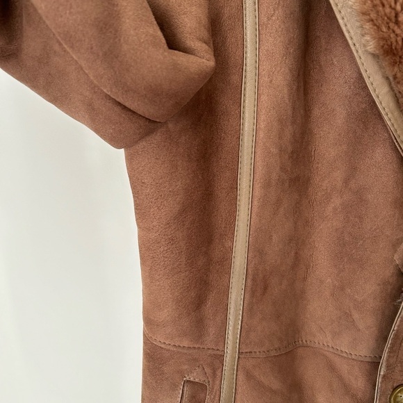 COPY - Vintage Sheepskin Coat W/ Leather Trim Tan inside shearling - Picture 13 of 13